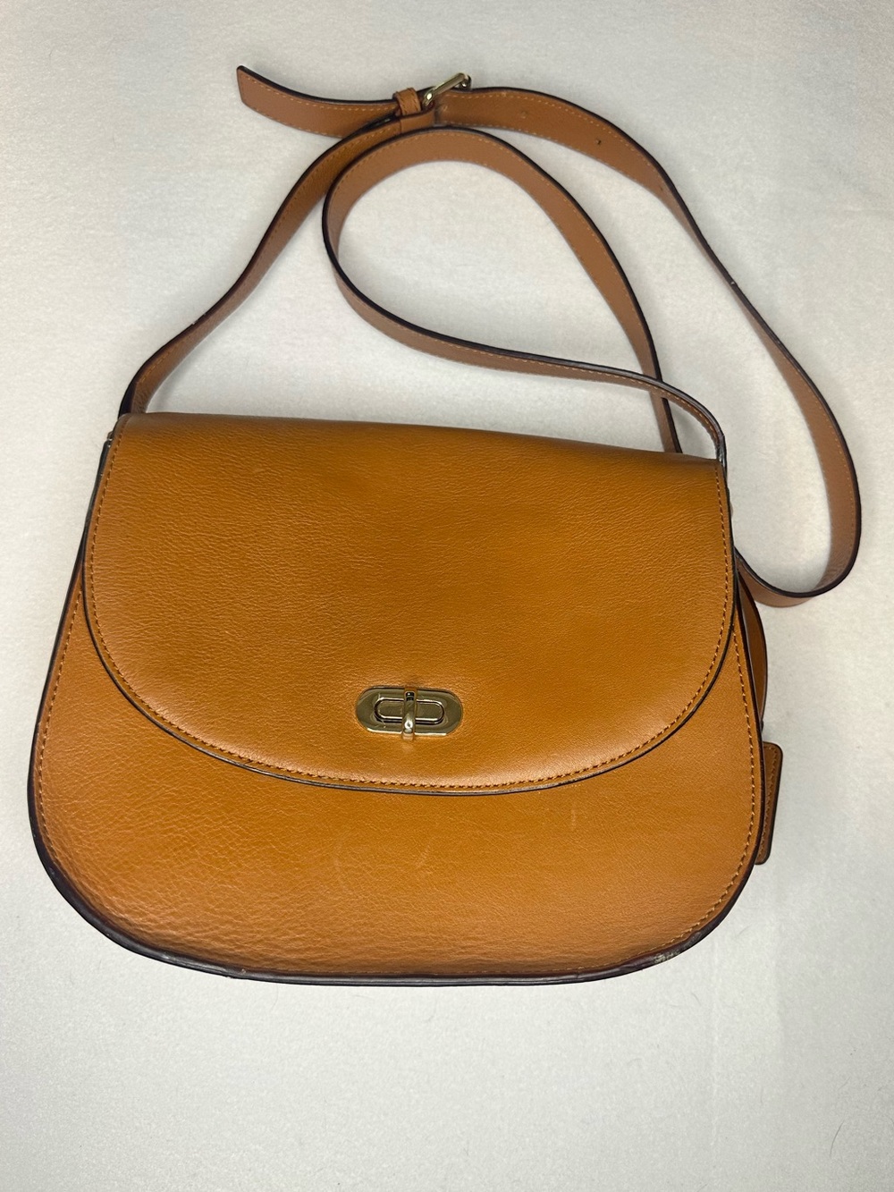 Lo & Sons Leather Crossbody Bag Saddle Tan Gold Hardware Convertible